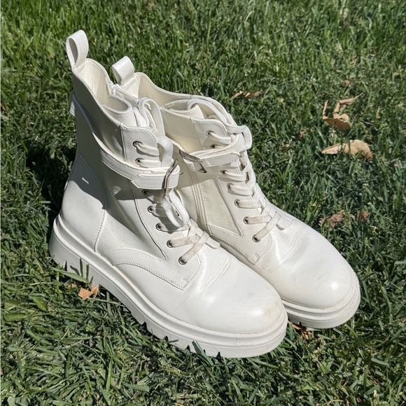 Shoes - Women's White Lace-Up Combat Boots